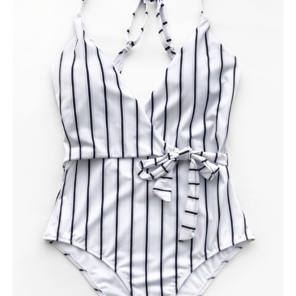 Cupshe pinstripe one piece